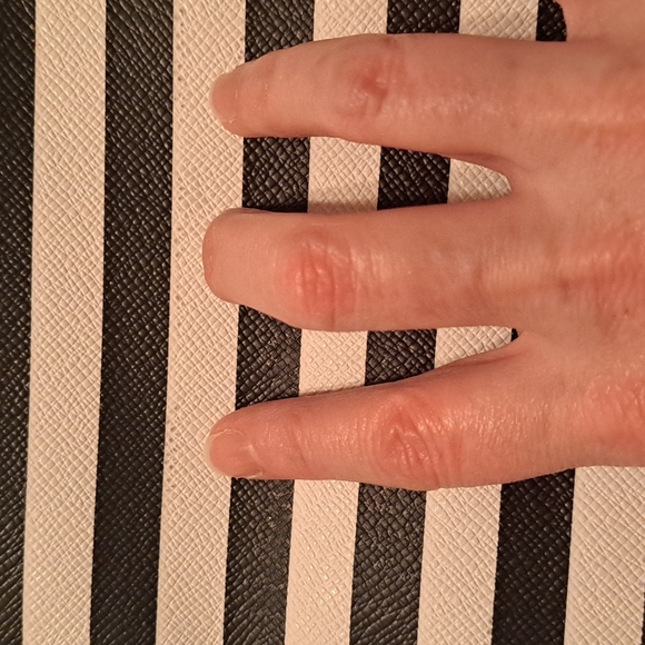 Express Black and White Wristlet - Picture 6 of 7